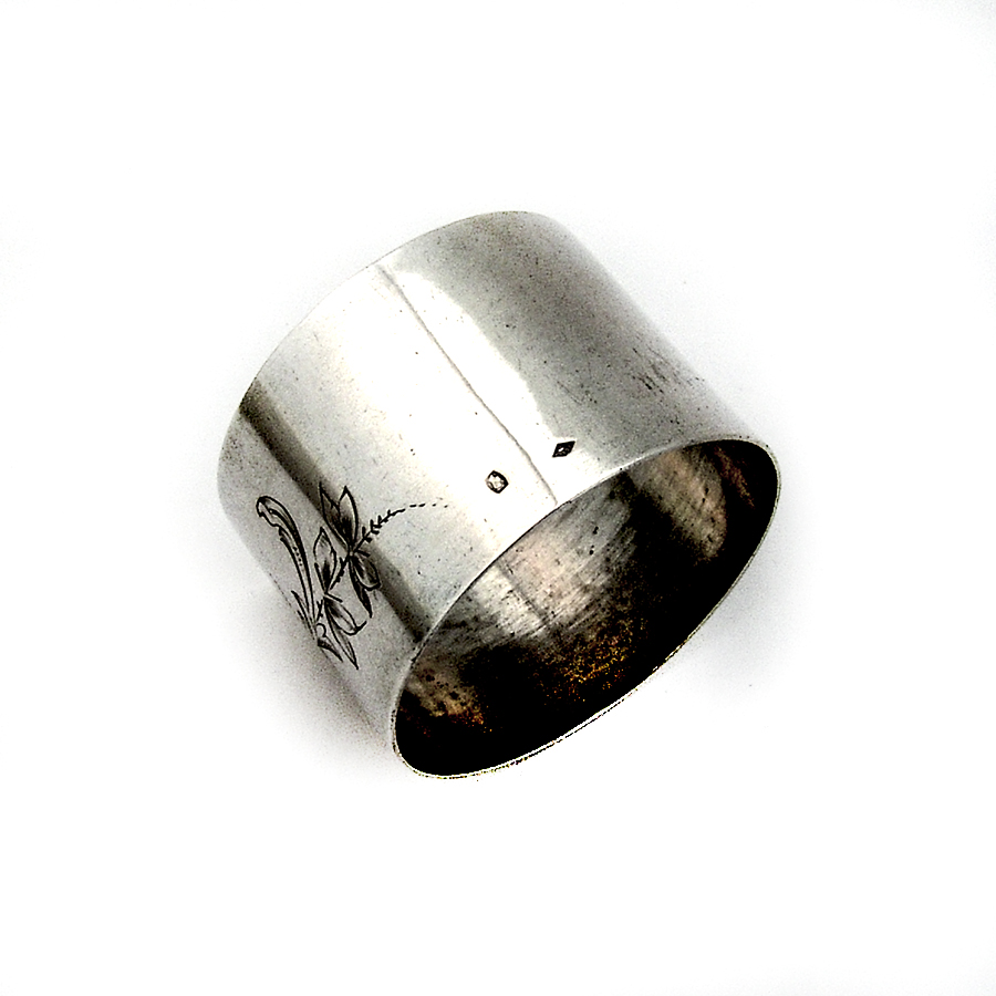 French Engraved Scroll Foliate Napkin Ring Sterling Silver 1900