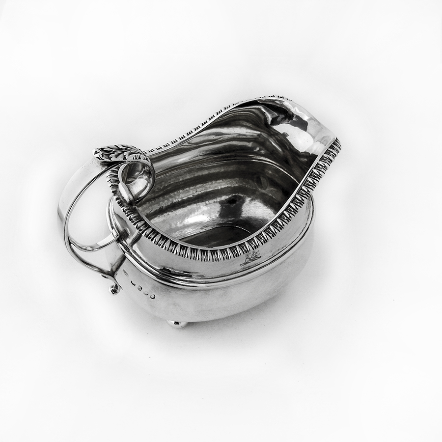 Georgian Creamer Gravy Boat Gadroon Rim William Eaton Sterling 1818