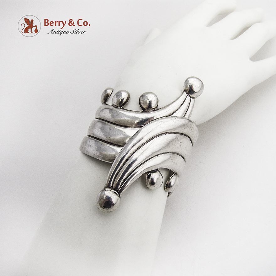 Ornate Banded Cuff Bracelet Spring Loaded Sterling Silver Mexico