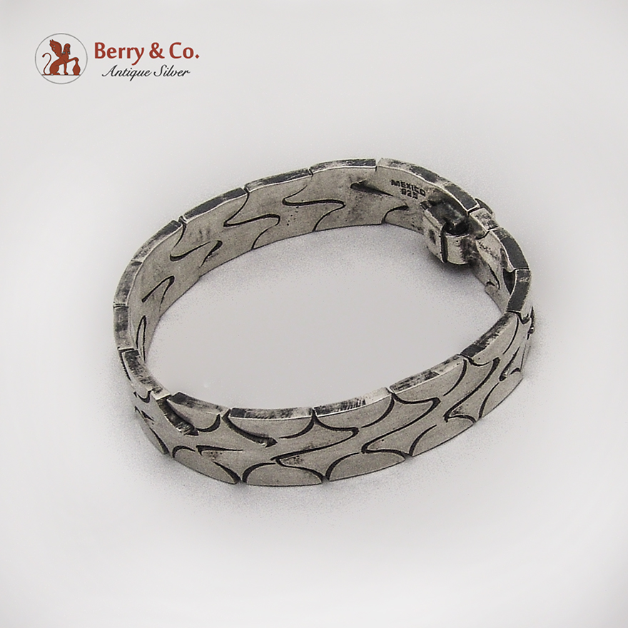 Abstract Link Bracelet Sterling Silver Mexico 1970s
