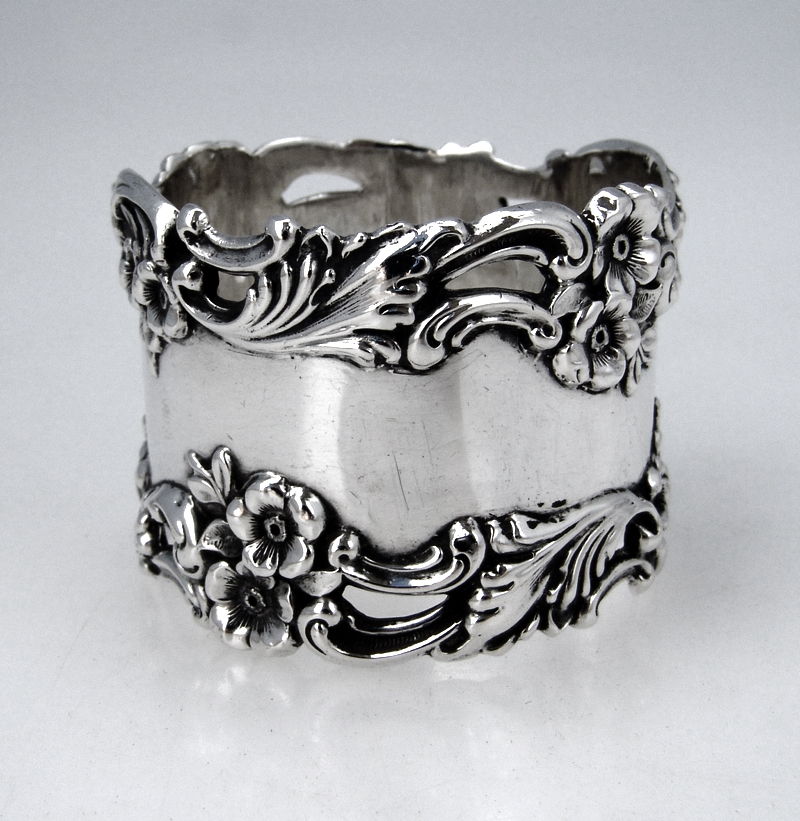 Open Work Floral Napkin Ring Foliate Scroll Simons Brothers 1900 Sterling Silver Monogram ADB