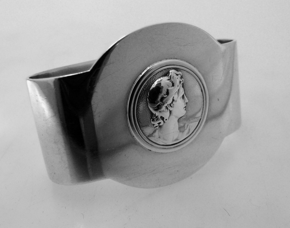 Medallion Coin Silver Oval Napkin Ring 1860