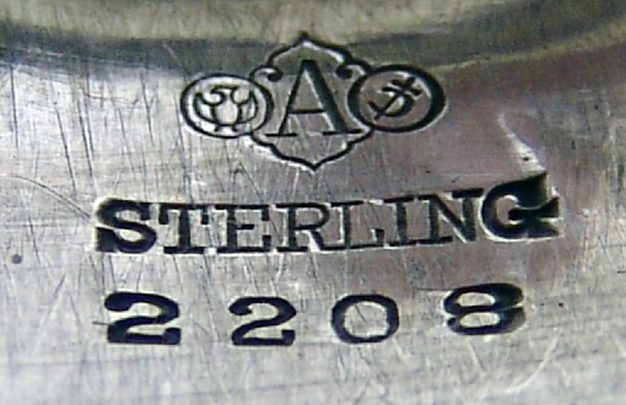 Floral Scroll Repousse Napkin Ring Sterling Silver Alvin 1900 Monogram LD