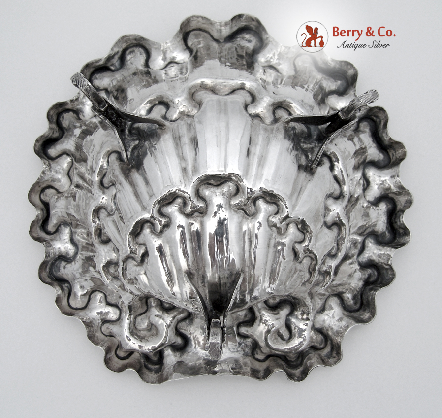 Shell Bowl Griffon Feet Spanish Sterling Silver 1900