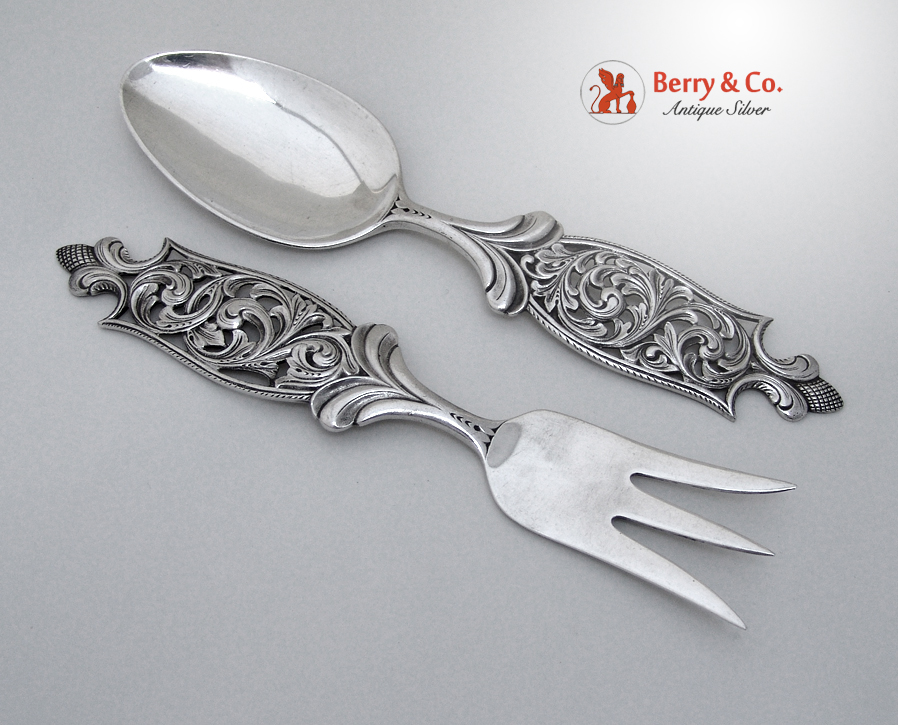 Ornate Open Work Large Salad Serving Set Reed and Barton 1937