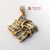 Endless Knot Pendant 34 Single Cut Diamonds 10 K Gold