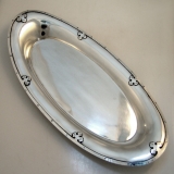 .Wallace Silversmiths Sterling Silver Carmel Bread Tray Connecticut 1915