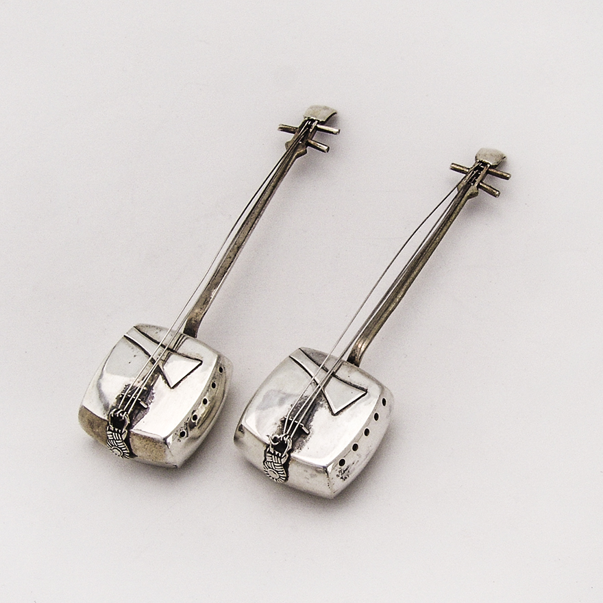 Shamisen Form Salt Pepper Shakers Pair Silvercraft Sterling Silver eBay