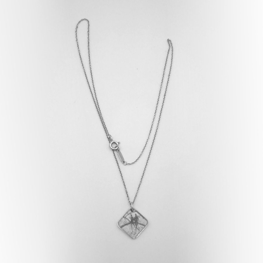 nike half marathon tiffany necklace